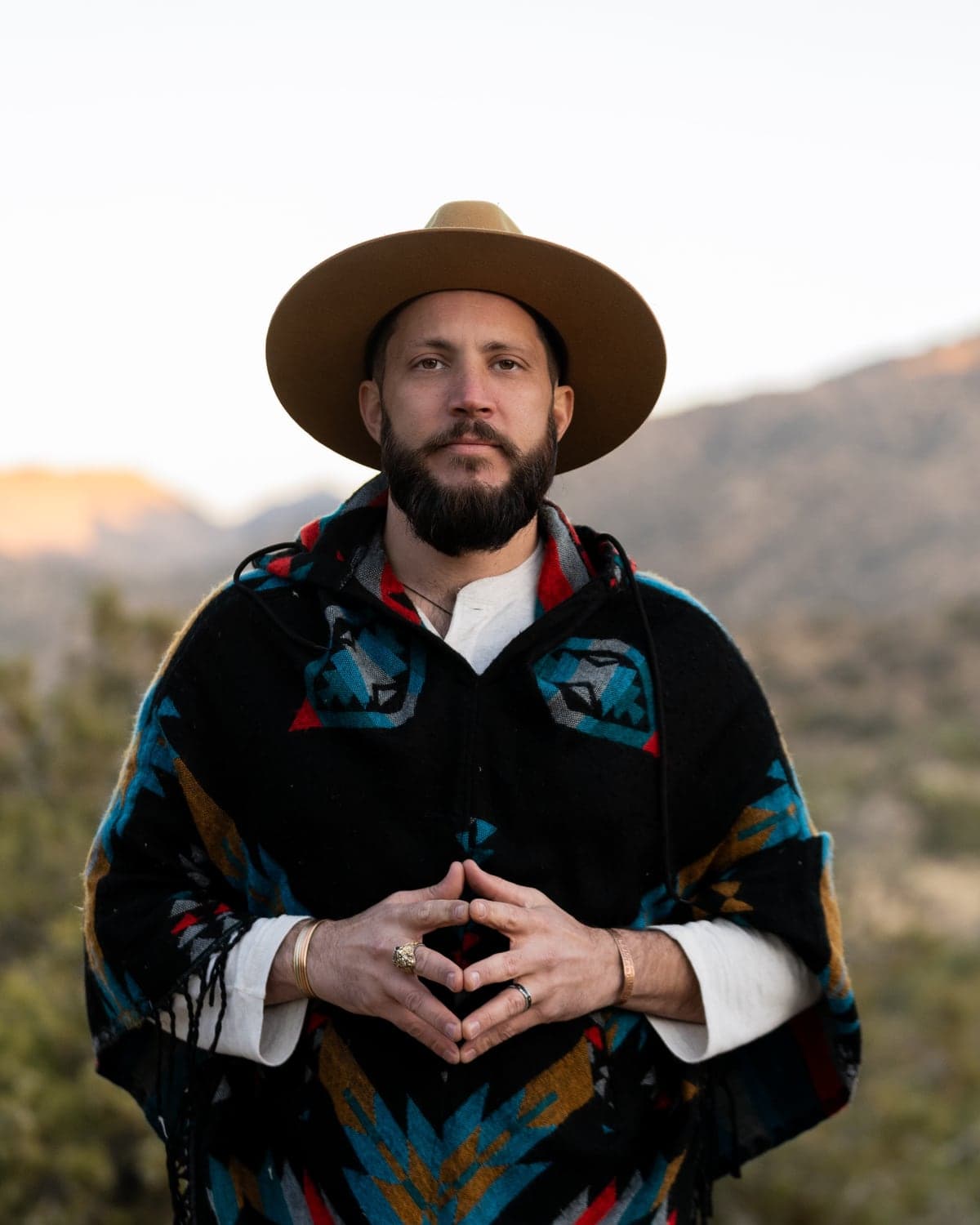 Sandābādo in the Joshua Tree desert